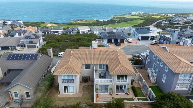 To Let 4 Bedroom Property for Rent in Pinnacle Point Golf Estate Western Cape